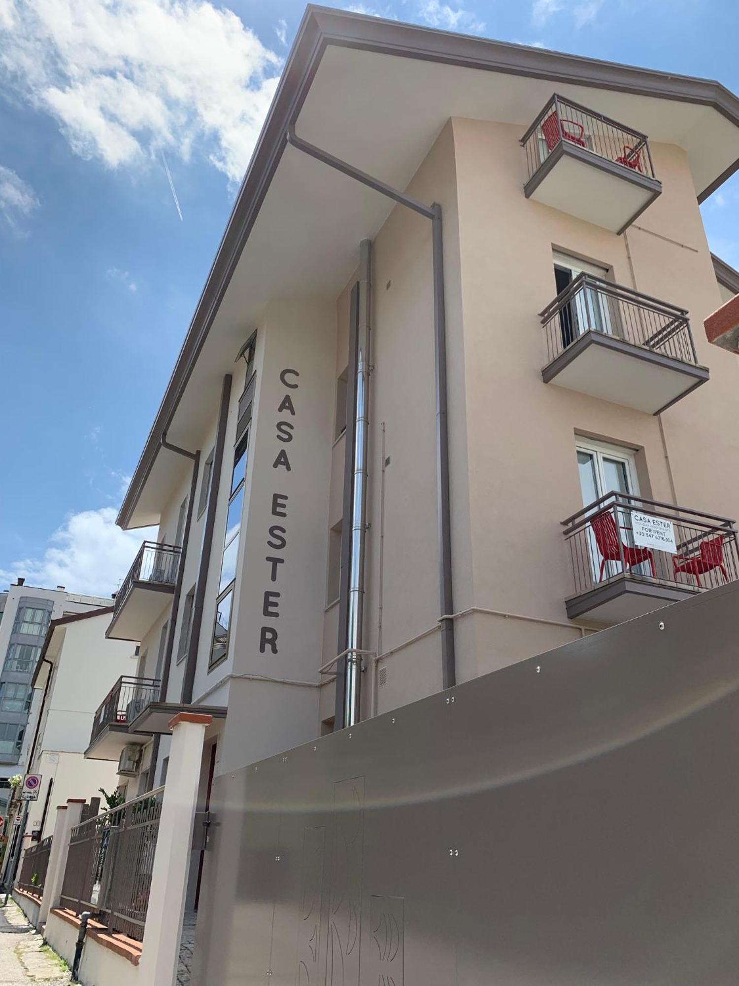 Dainese Apartments, Casa Ester Lido di Jesolo Kültér fotó